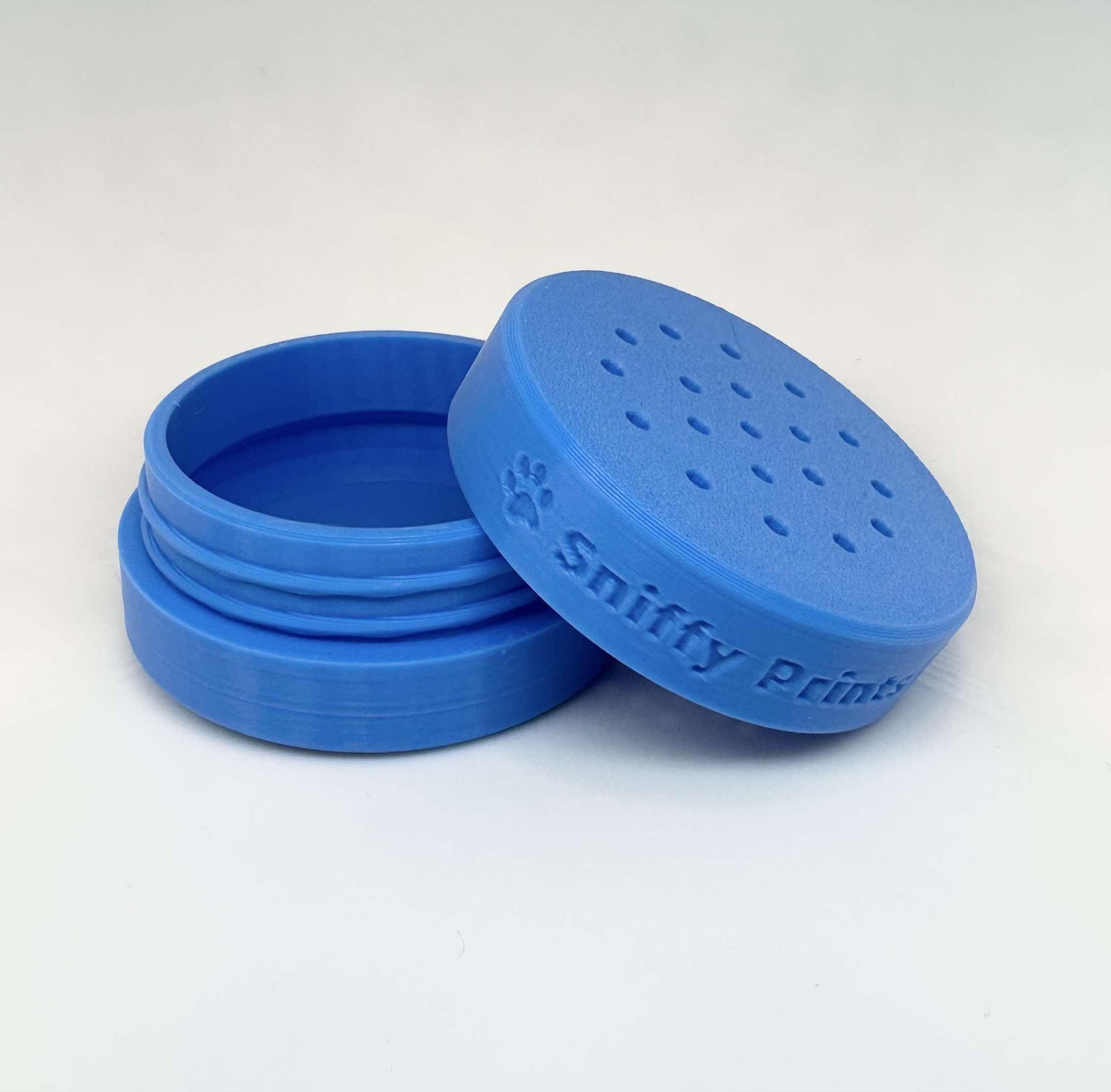 The Cyan Odour Pod, designed for k9 nosework training. This scent detection vessel is made from durable, eco-friendly PLA.